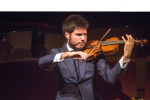 Paco Moltanvo al violín